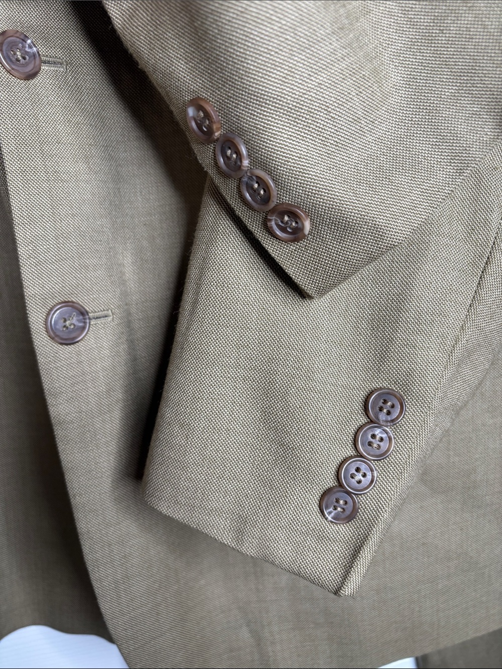 Men's Two-Piece Suit in Olive - Picture 3 of 13
